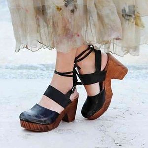SOLD‼️ -Free People Belmont Leather Clog